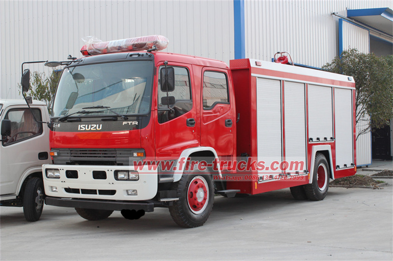 ISUZU FTR all-drive fire fighting truck