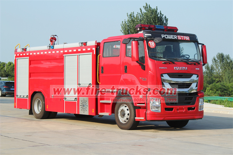 isuzu 10cbm water fire truck