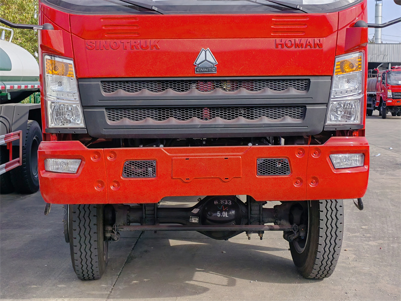 Howo off-road fire fighting truck
