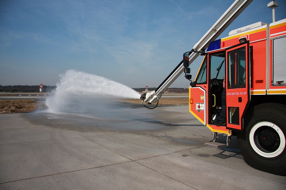airport fire truck