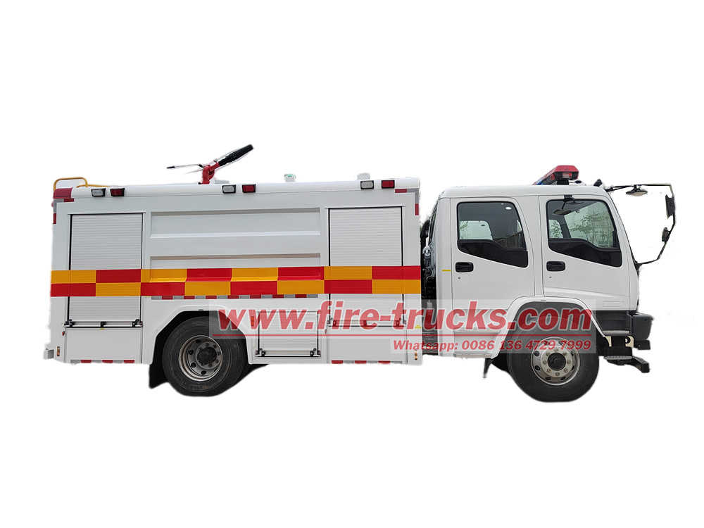 Isuzu FVR 6cbm foam water truck
