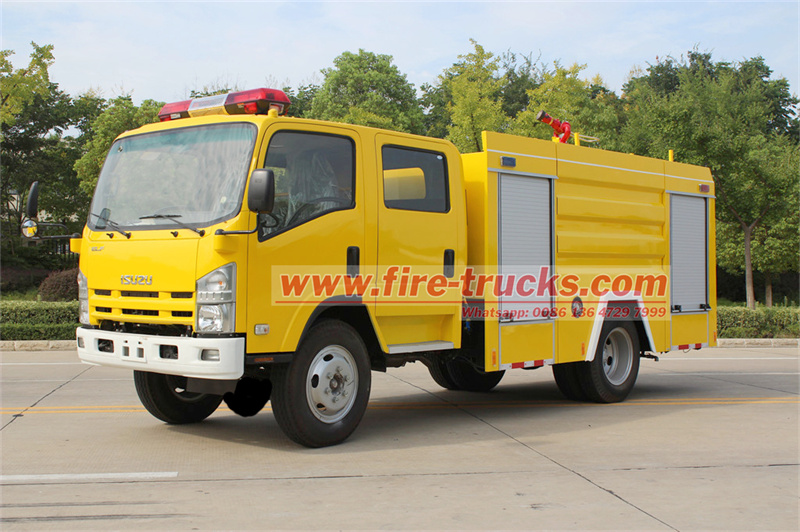 ISUZU NPR light-duty fire truck