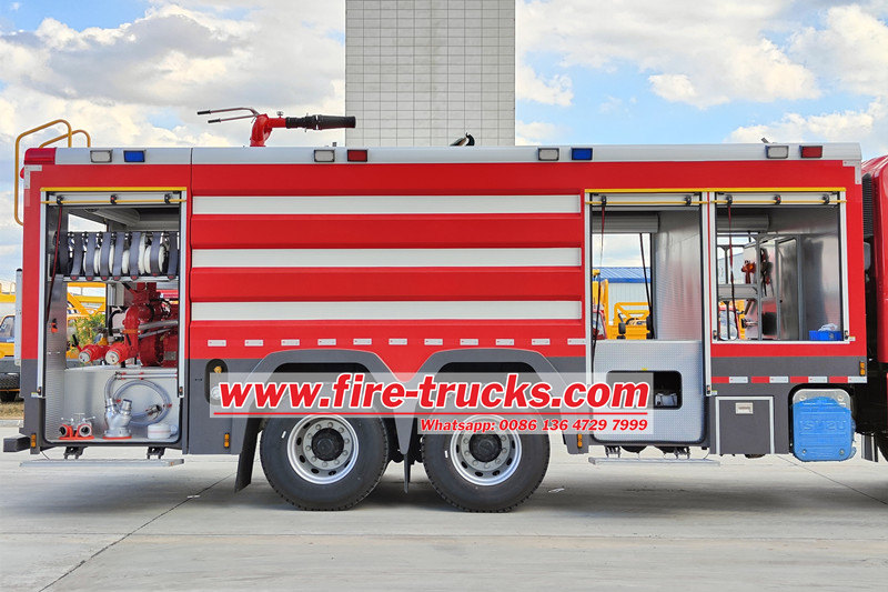 ISUZU GIGA 6×4 fire engine