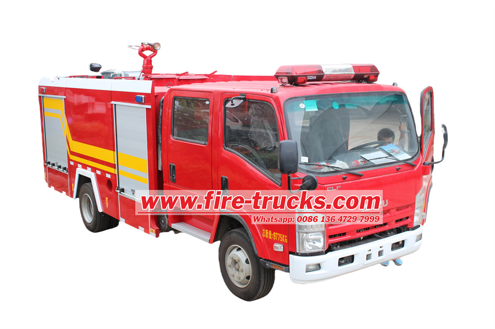 Isuzu ELF police fire fighting truck