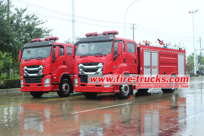 Isuzu FVR 8cbm water fire tender