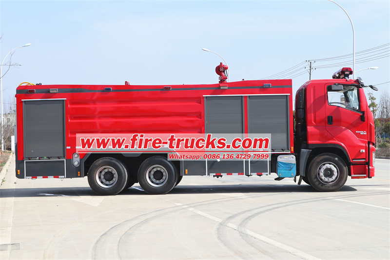 Isuzu Giga heavy duty foam fire truck