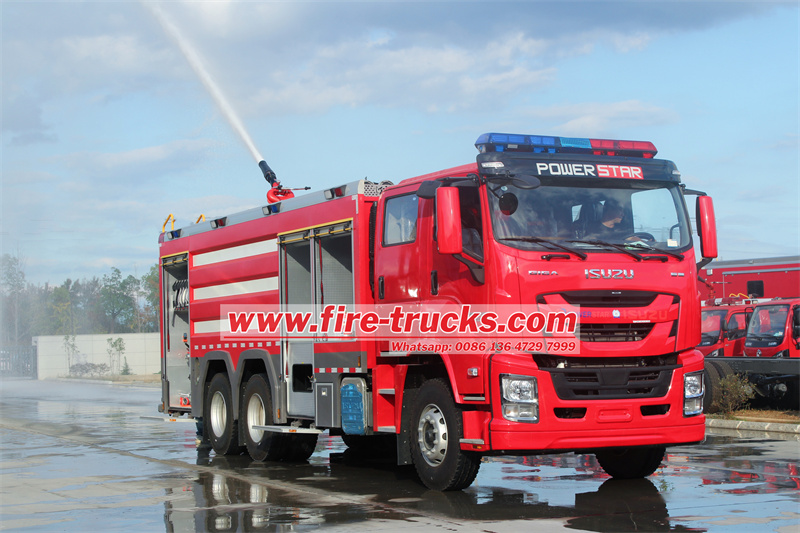 ISUZU GIGA frie fighting truck