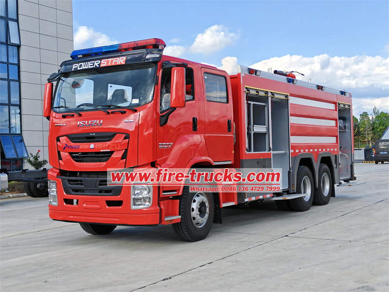 ISUZU GIGA 6x4 fire fighting truck