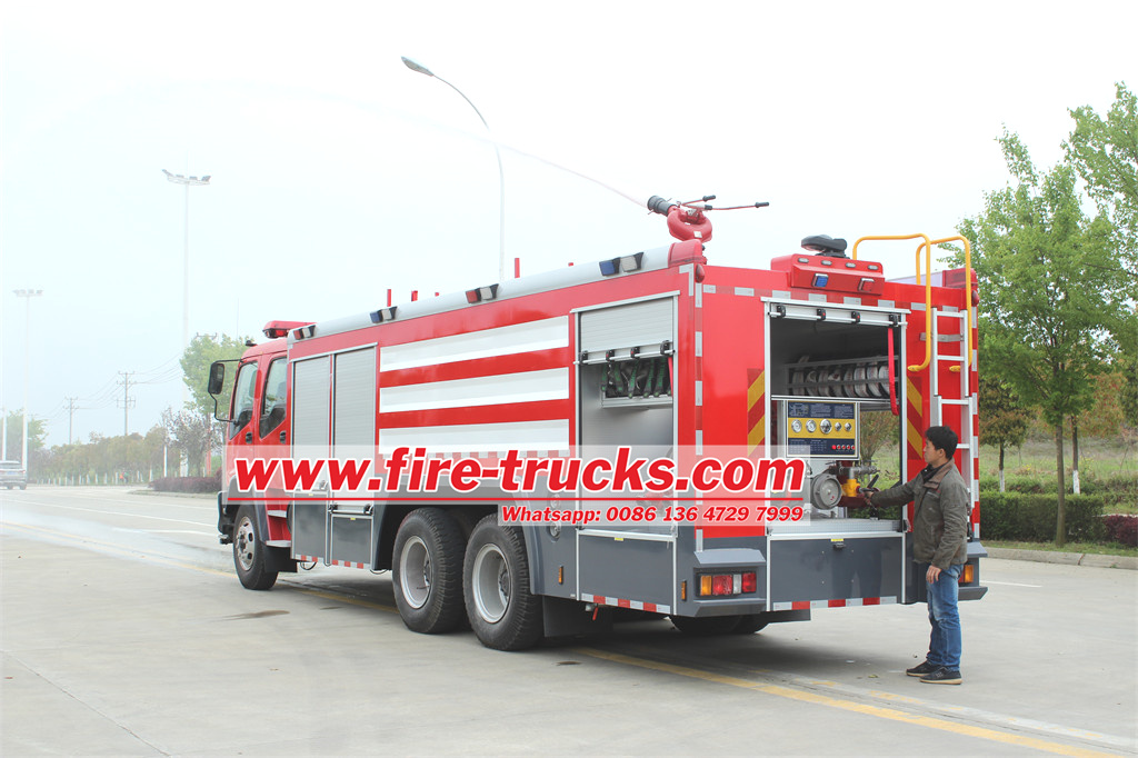 Japan Isuzu Foam Fire Fighting Vehicles