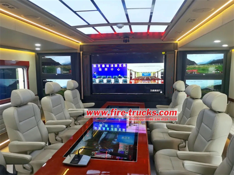 Shacman 4x4 Fire Command Support Truck