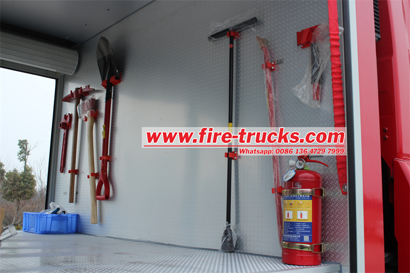 Isuzu GIGA heavy duty foam pumper fire truck