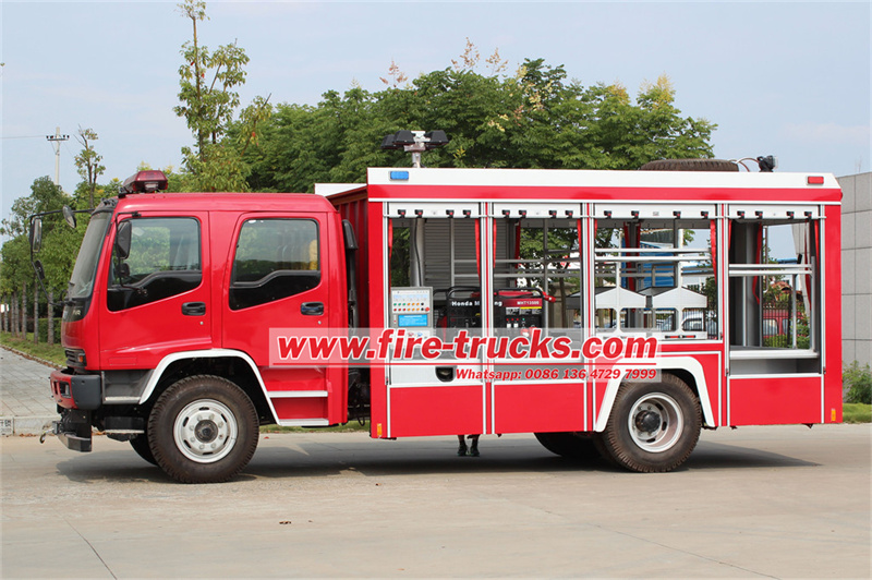 ISUZU GIGA fire rescue truck