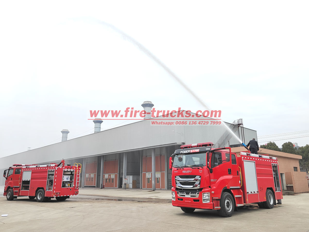 Senegal GIGA Isuzu emergency fire truck