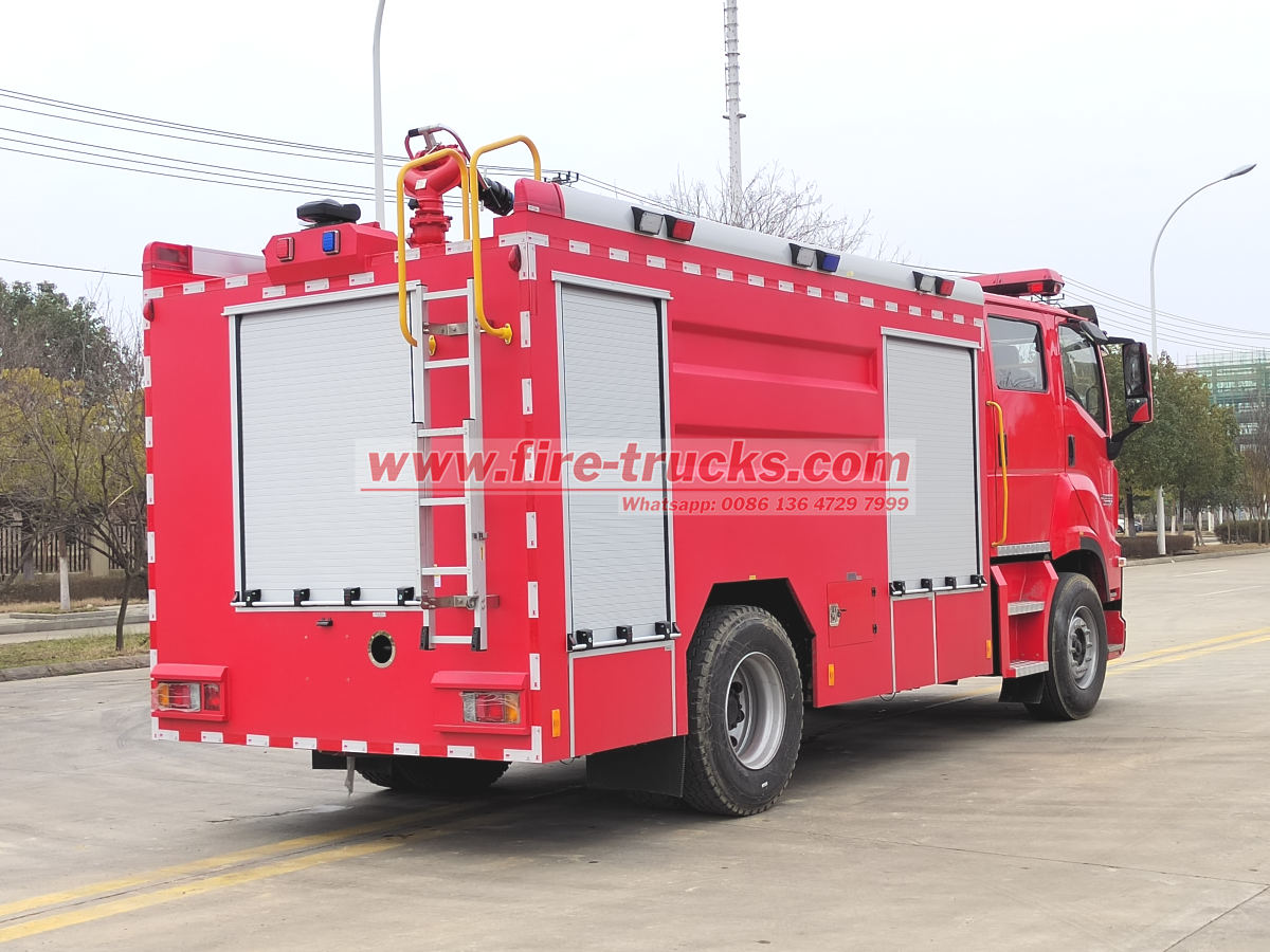 Senegal GIGA Isuzu emergency fire truck