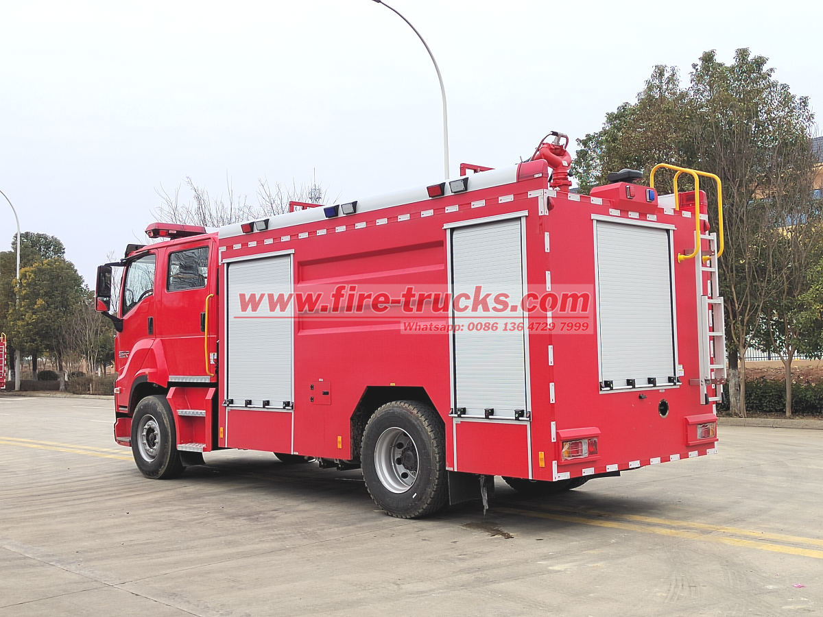 Senegal GIGA Isuzu emergency fire truck