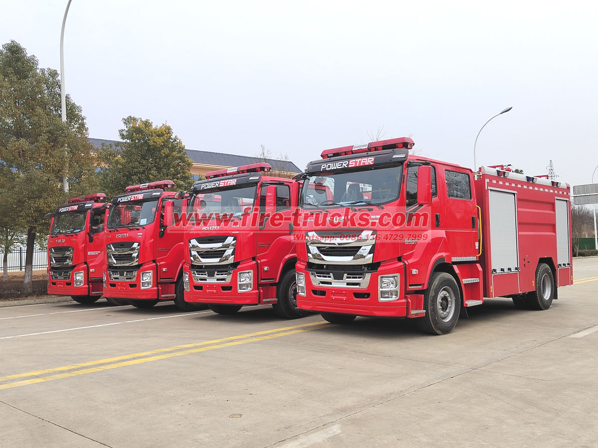 Senegal GIGA Isuzu emergency fire truck