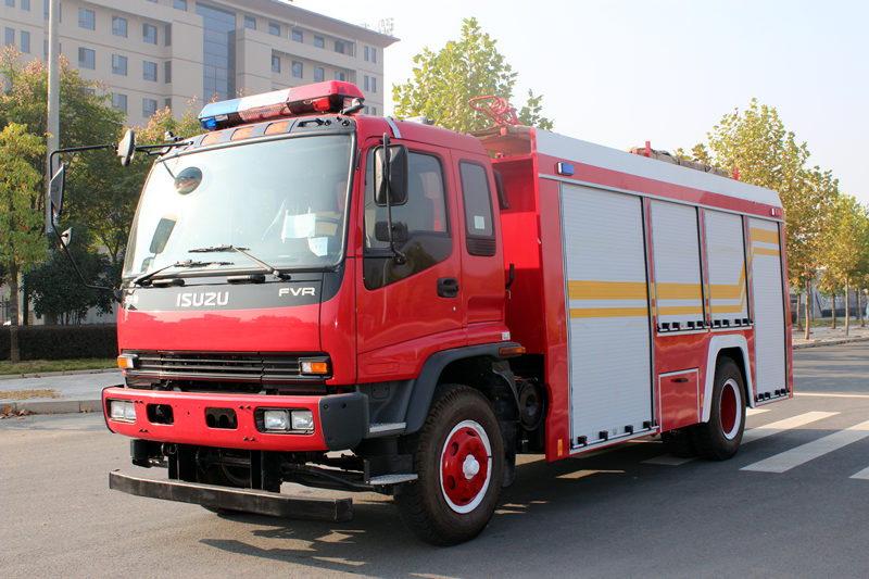 ISUZU FVR foam fire truck
