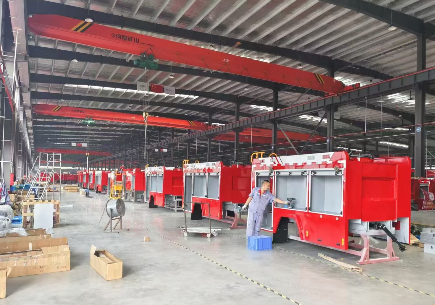 Nigeria 17units of 2,000L Isuzu mini fire engine