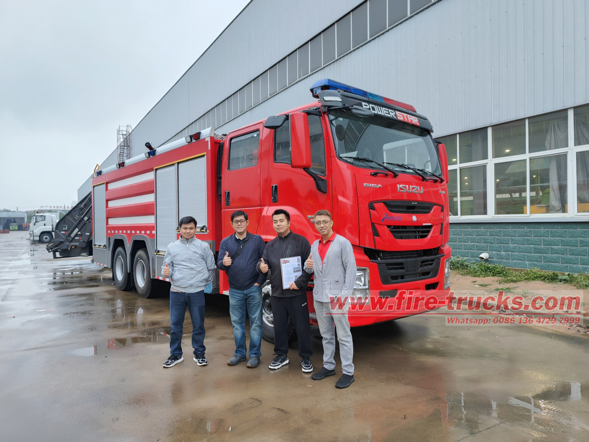 Philippines BFP red fire truck Isuzu Giga