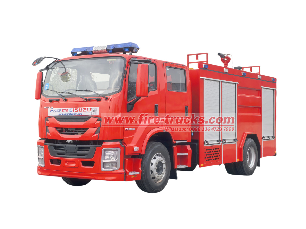 Isuzu 4x Giga Fire pump Fire truck