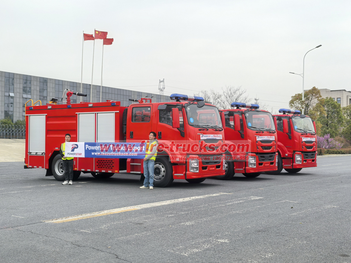 Isuzu 4x Giga Fire pump Fire truck