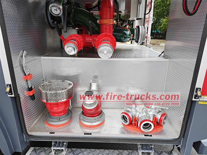 Isuzu FVR 6cbm foam water fire engine