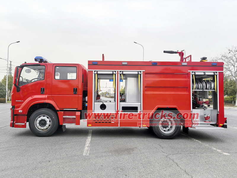 ISUZU FTR fire tanker truck for sale