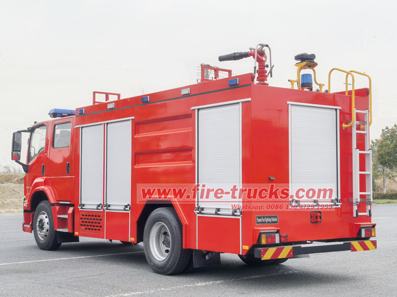 ISUZU FTR tender fire truck for sale