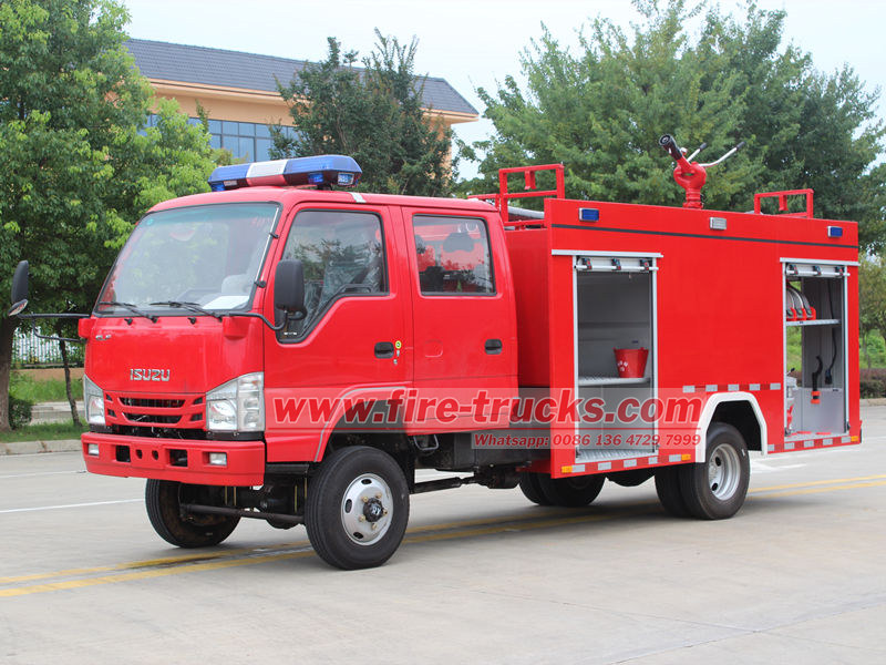 ISUZU 4WD firefighting truck