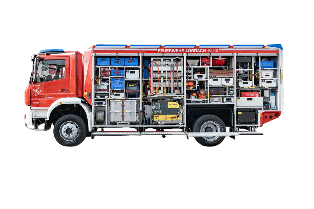 Mercedes benz rescue pumper tanker