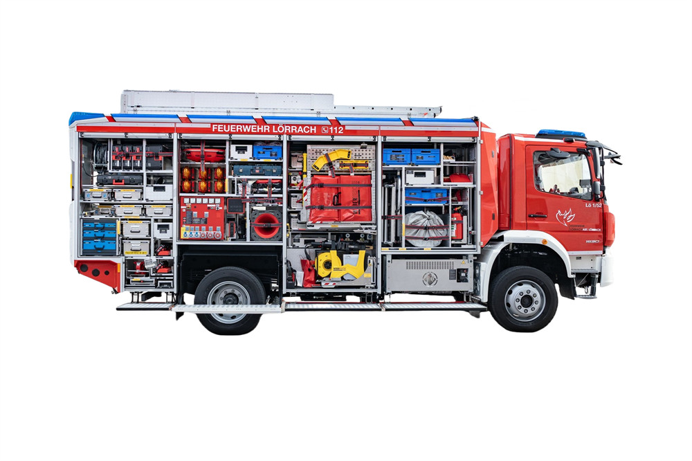 Mercedes benz rescue pumper tanker