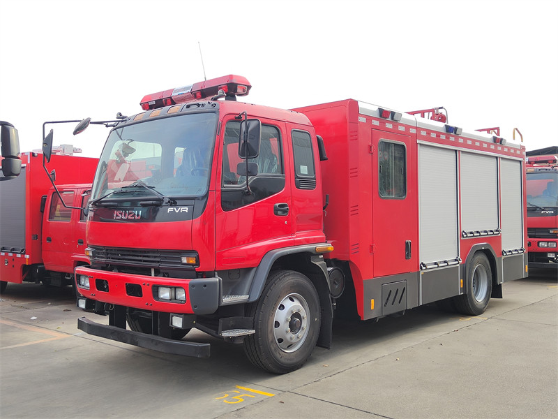 ISUZU FVR fire engine fire truck