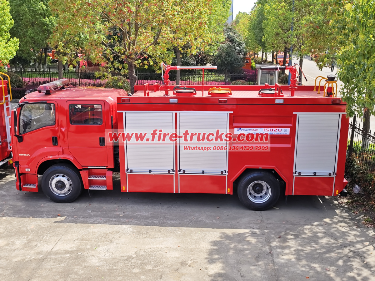 Custom Isuzu Powder Fire Engine Trucks
