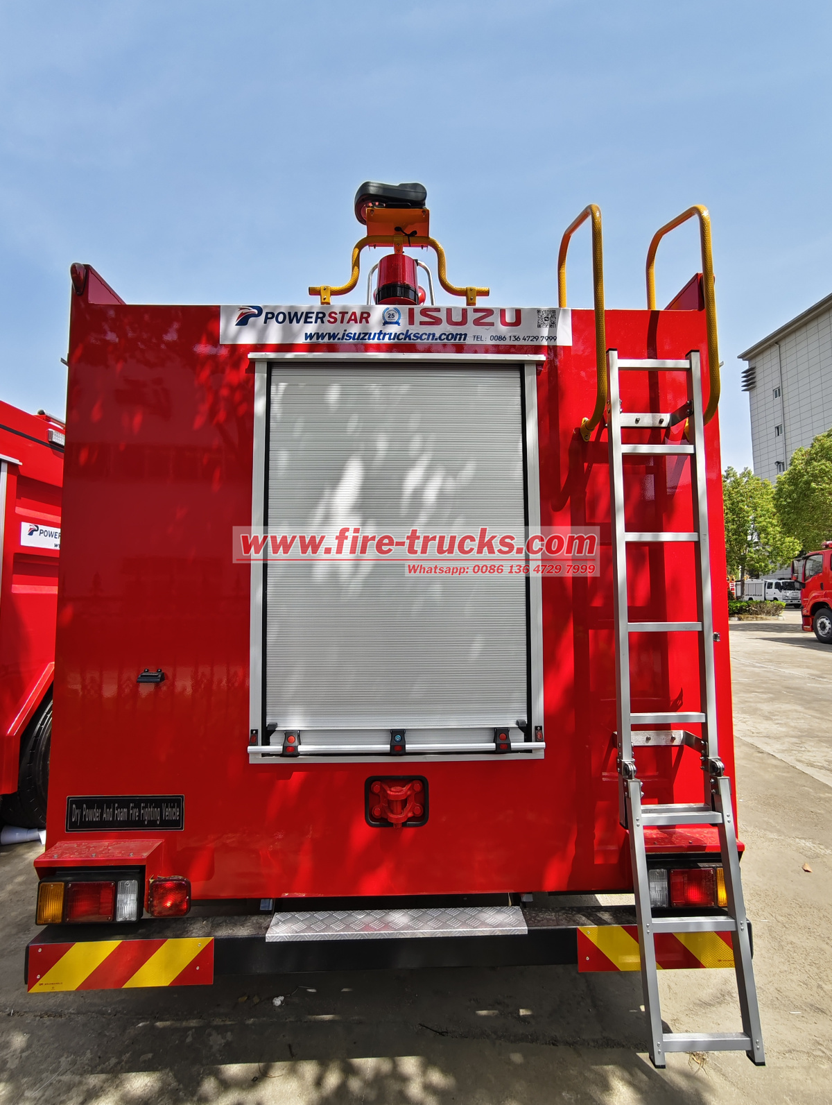 Custom Isuzu Powder Fire Engine Trucks