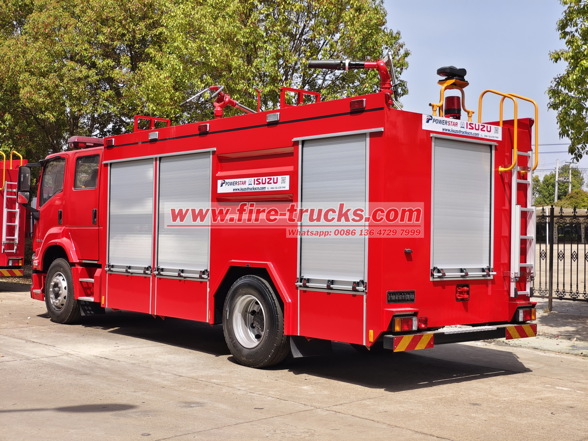 Custom Isuzu Powder Fire Engine Trucks