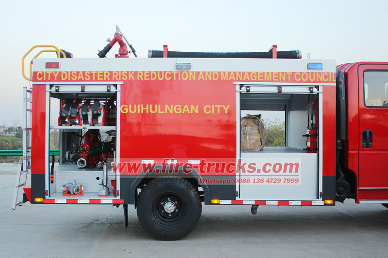 ISUZU NPR utility fire truck