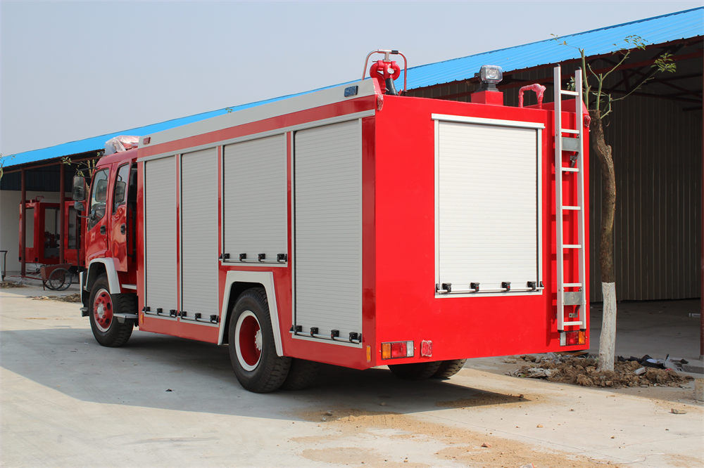 ethiopia isuzu FTR firefighting truck