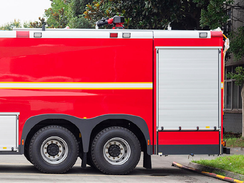 Rear view of the China North Benz fire engine
