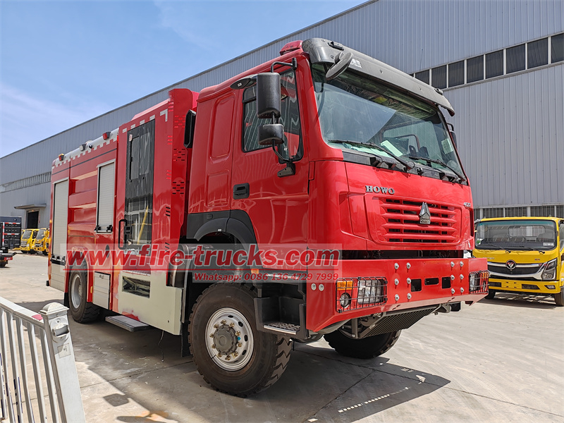 HOWO 4x4 6 cubic foam fire truck