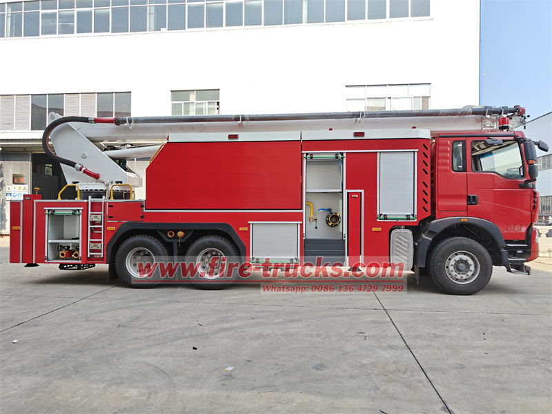 HOWO water foam tower fire truck