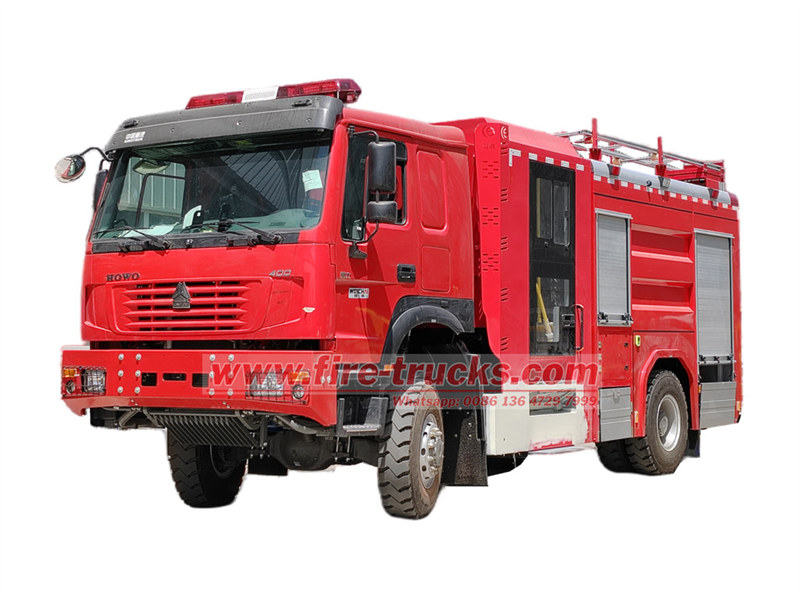 HOWO 4×4 pumper fire truck