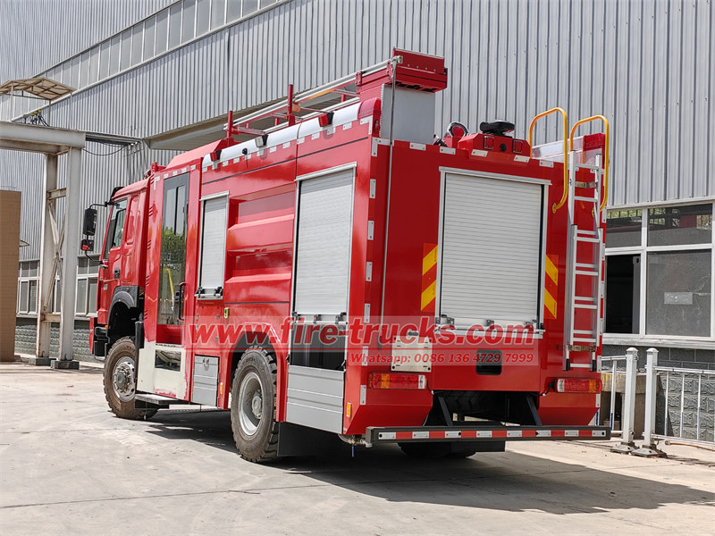 HOWO 4WD wildland fire truck