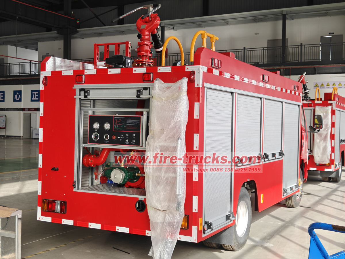 Philippines 2units 1500L mini fire engine Isuzu