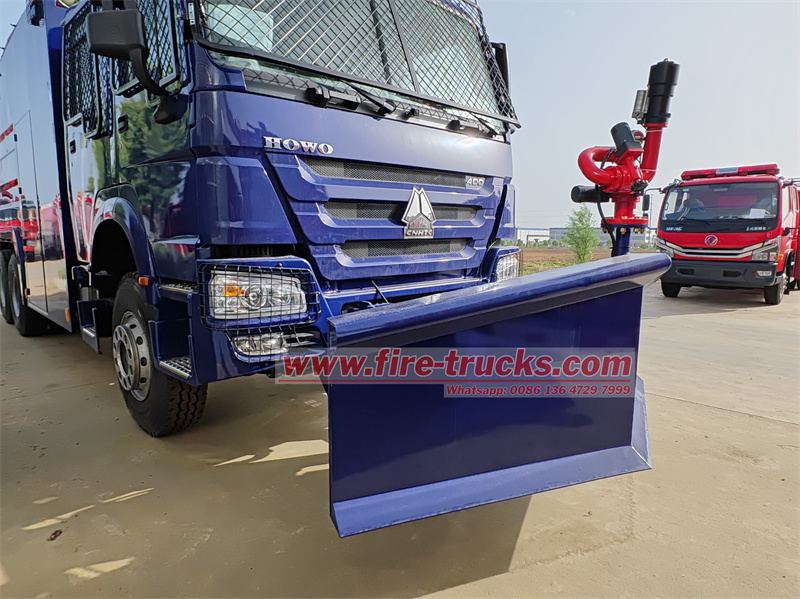 HOWO 6X4 explosion-proof waterwheel