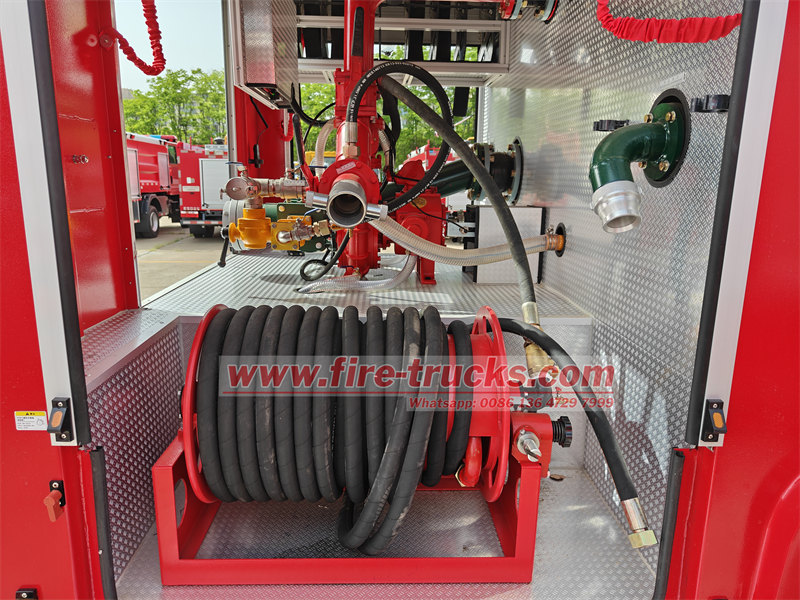 ISUZU tanker pumper fire truck
