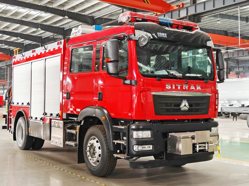 HOWO fire department engine