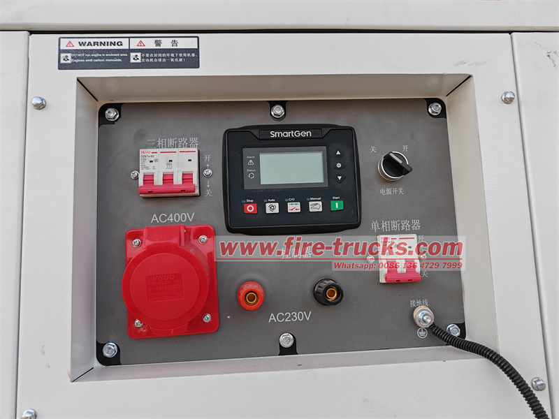 HOWO 4x2 lifting lighting fire truck with T-CHANG knuckle crane