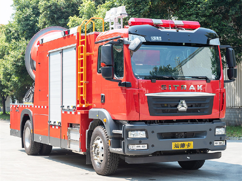 Sinotruk smoke exhaust rescue fire truck