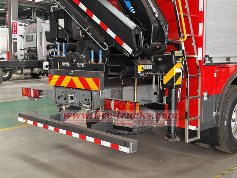 SINOTRUK SITRAR fire truck for sale