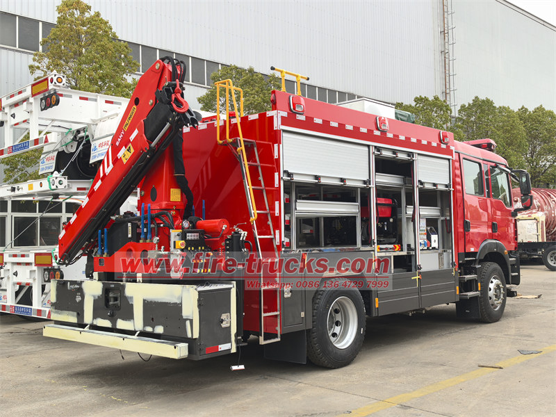 HOWO 6-wheeler heavy rescue vehicle